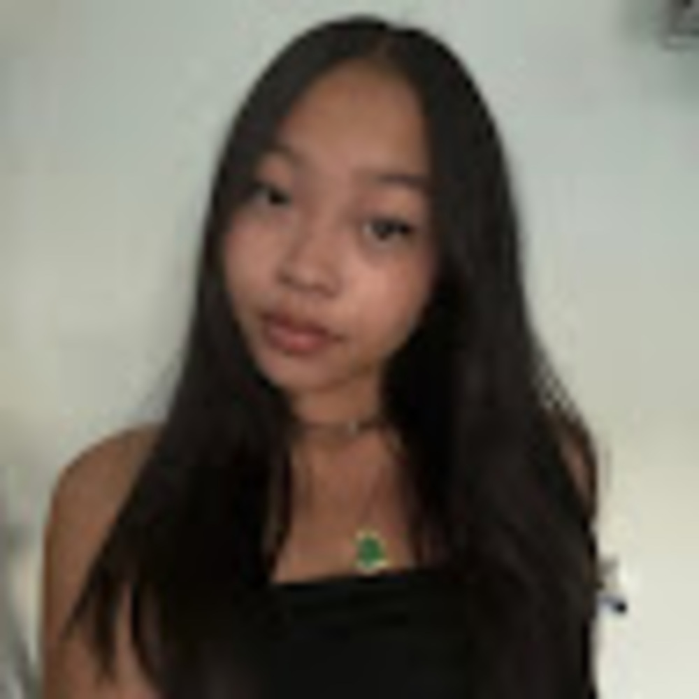 Meet your Posher, Adena